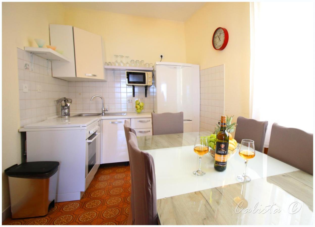 Apartman Smoljic 4+2 Primošten Buitenkant foto