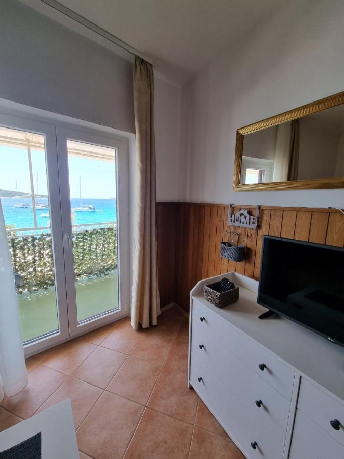 Apartman Smoljic 4+2 Primošten Buitenkant foto