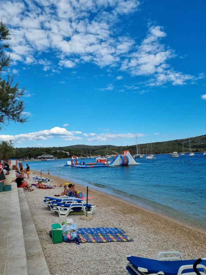 Apartman Smoljic 4+2 Primošten Buitenkant foto